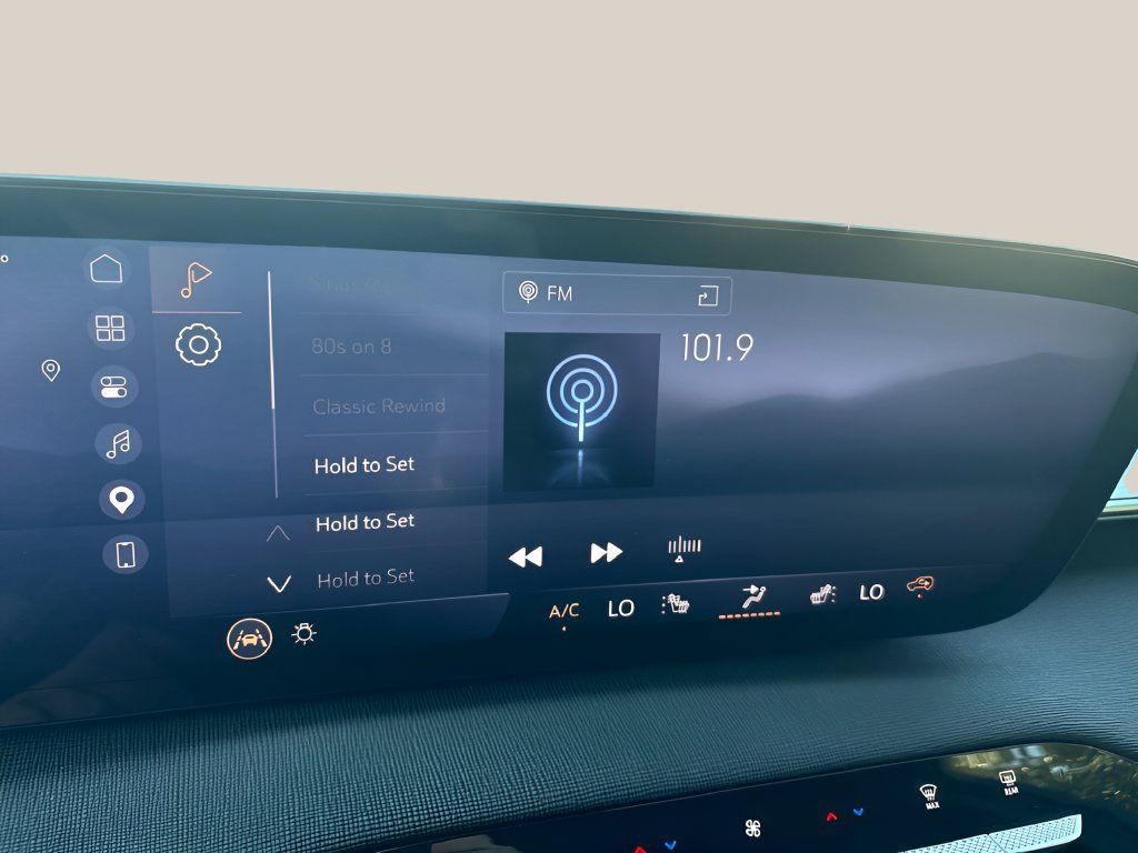 Used 2026 Buick Enclave Preferred FWD image 32