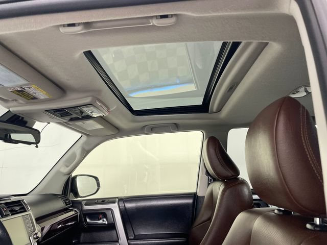 Used 2023 Toyota 4Runner Limited AWD/4WD image 18