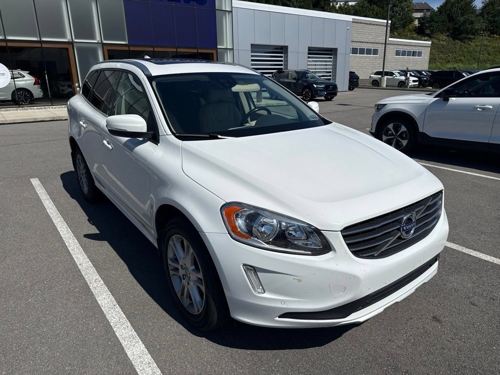 Used 2016 Volvo XC60 T5 Premier AWD/4WD image 3