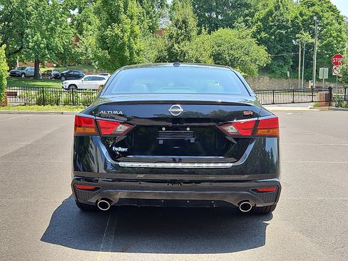 Certified 2023 Nissan Altima 2.5 SR FWD image 5