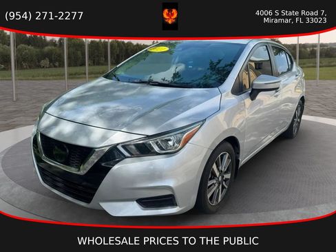 Used 2021 Nissan Versa SV FWD image 1
