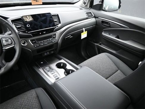 New 2025 Honda Ridgeline Sport+ image 10