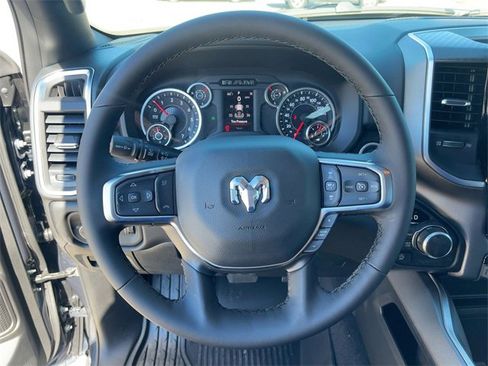 New 2026 RAM 1500 4x4 Crew Cab image 17