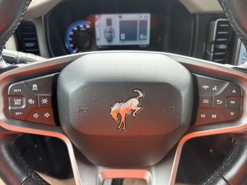 Used 2023 Ford Bronco Wildtrak AWD/4WD image 27