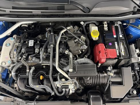 Certified 2024 Nissan Sentra SR FWD image 11