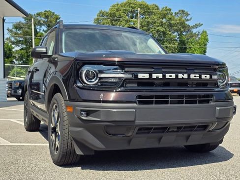 Used 2021 Ford Bronco Sport Outer Banks AWD/4WD image 7