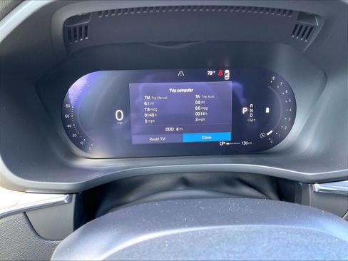 New 2026 Volvo XC60 B5 Plus w/ Protection Package Premier AWD/4WD image 19