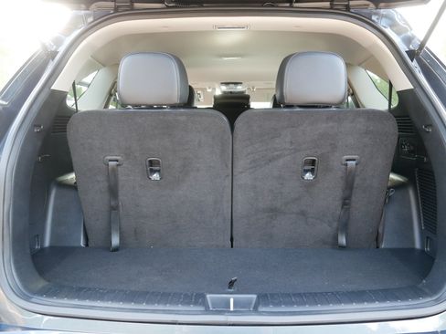 Certified 2025 Kia Sorento S AWD/4WD image 18