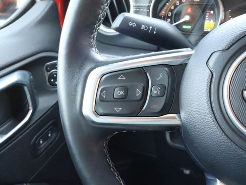Used 2021 Jeep Wrangler Unlimited Sahara w/ Cold Weather Group AWD/4WD image 34