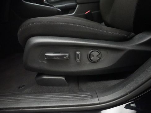Certified 2023 Honda CR-V EX image 28