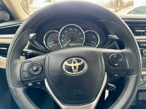 Used 2016 Toyota Corolla LE image 22
