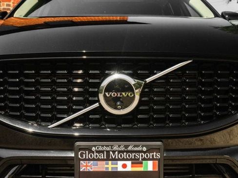 Used 2025 Volvo XC60 T8 Plus w/ Climate Package AWD/4WD image 9