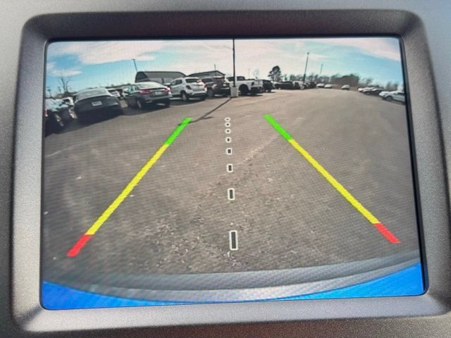 Used 2021 Jeep Cherokee Trailhawk w/ Comfort/Convenience Group AWD/4WD image 32