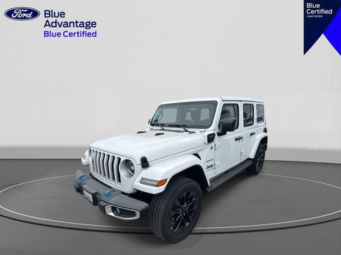 Used 2023 Jeep Wrangler Unlimited Sahara AWD/4WD image 1