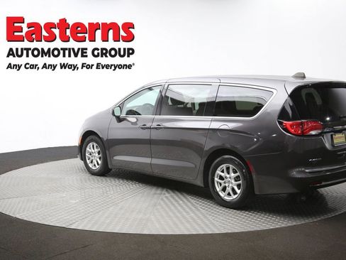 Used 2023 Chrysler Voyager LX image 64