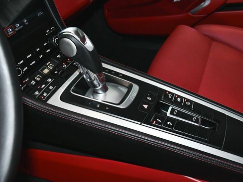 Used 2025 Porsche 718 Boxster GTS image 44