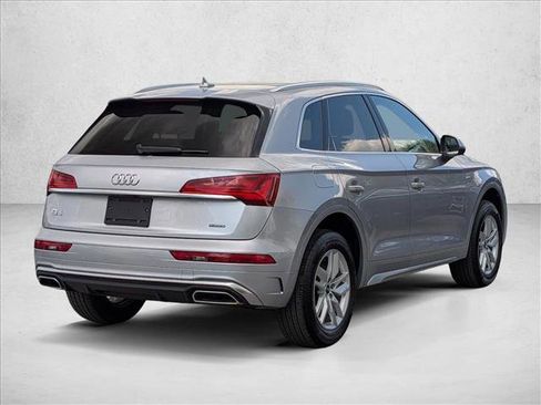 Certified 2023 Audi Q5 2.0T Premium w/ Convenience Package AWD/4WD image 5