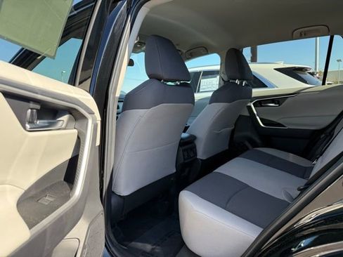 Used 2024 Toyota RAV4 XLE image 22