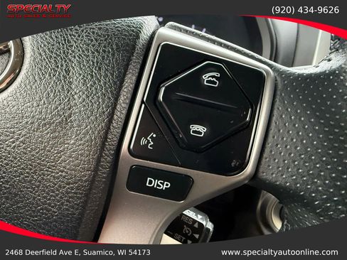 Used 2016 Toyota 4Runner SR5 Premium w/ Four Season Floor Mat Package image 17