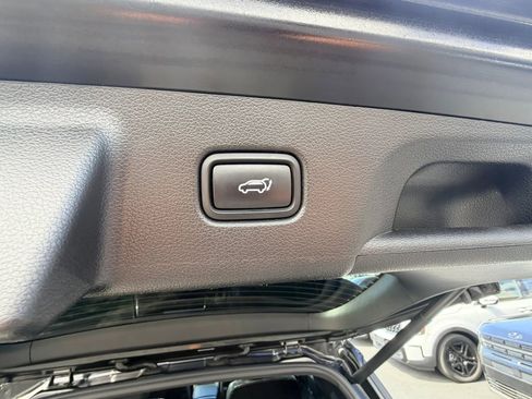 Used 2020 Hyundai Palisade Limited image 31