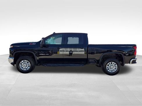 Used 2024 Chevrolet Silverado 2500 LT w/ Convenience Package AWD/4WD image 11