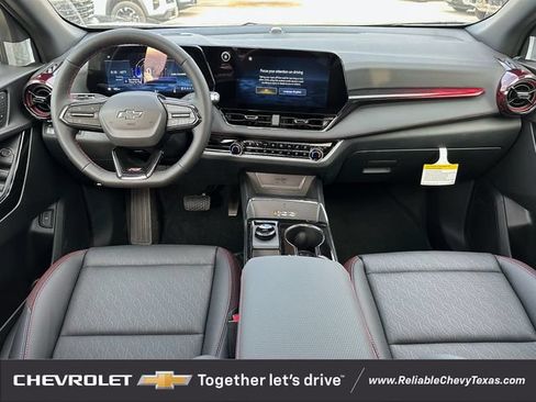 Used 2027 Chevrolet Equinox RS FWD image 11