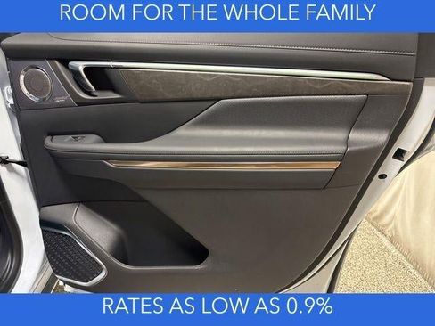 New 2026 Buick Enclave Avenir w/ Super Cruise Package image 18