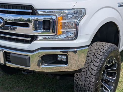 Used 2019 Ford F150 XLT w/ Equipment Group 301A Mid AWD/4WD image 9