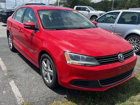 Used 2013 Volkswagen Jetta TDI FWD image 5
