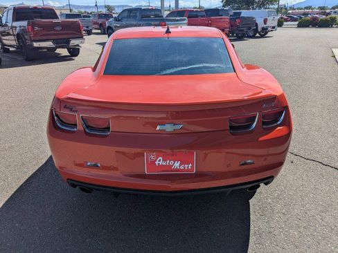 Used 2010 Chevrolet Camaro SS w/ RS Package RWD image 4