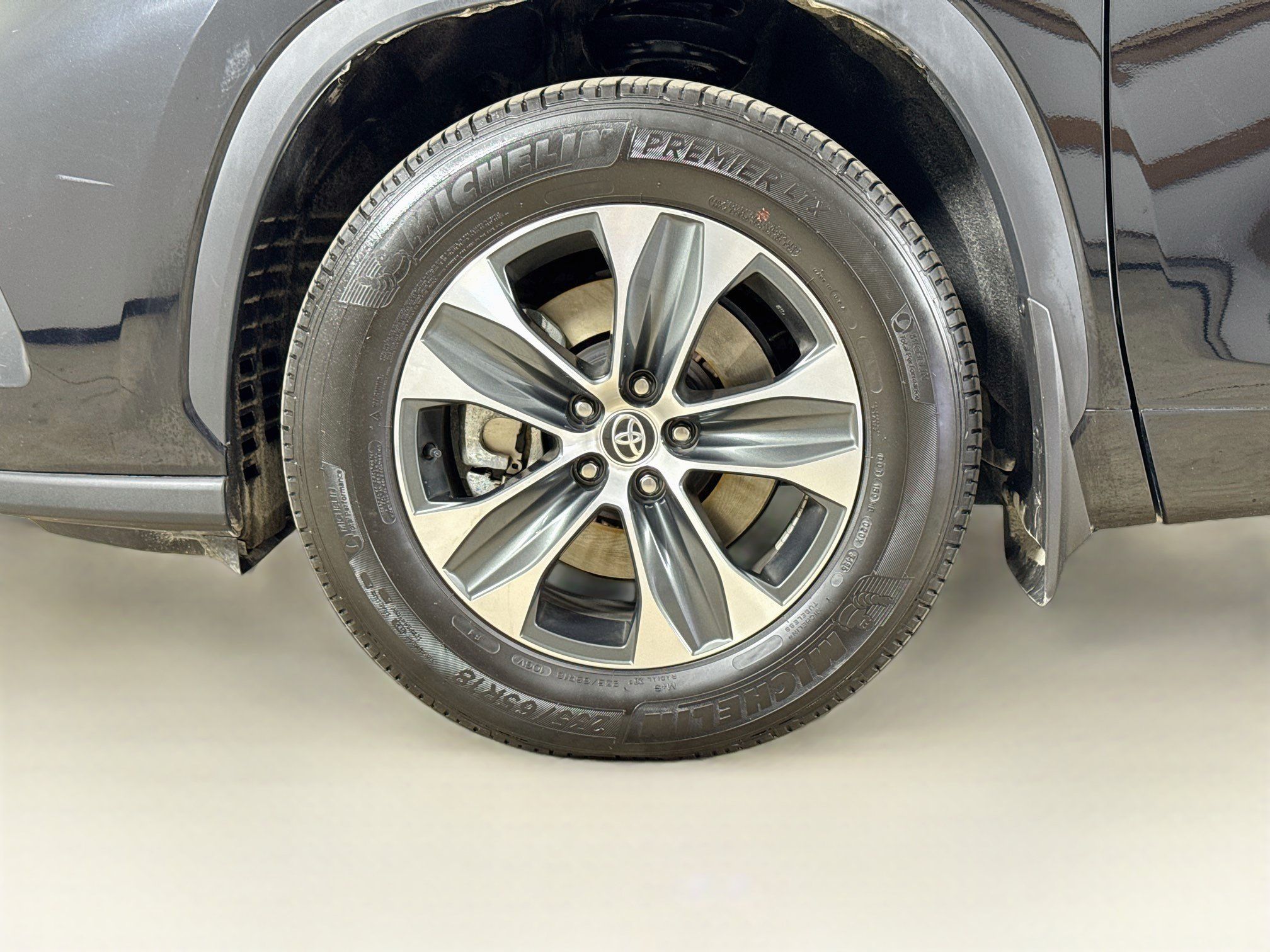 Used 2026 Toyota Highlander XLE AWD/4WD image 26