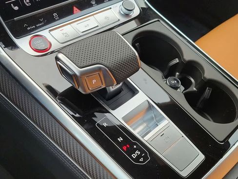 New 2026 Audi RS Q8 performance image 17