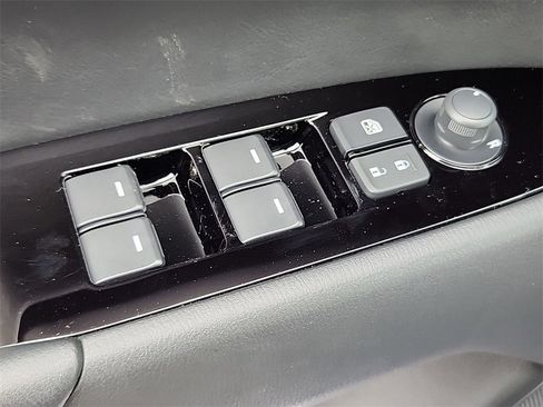 New 2025 MAZDA CX-5 AWD 2.5 S w/ Preferred Package image 5