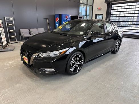 Certified 2021 Nissan Sentra SR image 1
