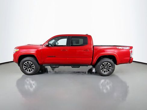 Certified 2021 Toyota Tacoma TRD Sport image 4
