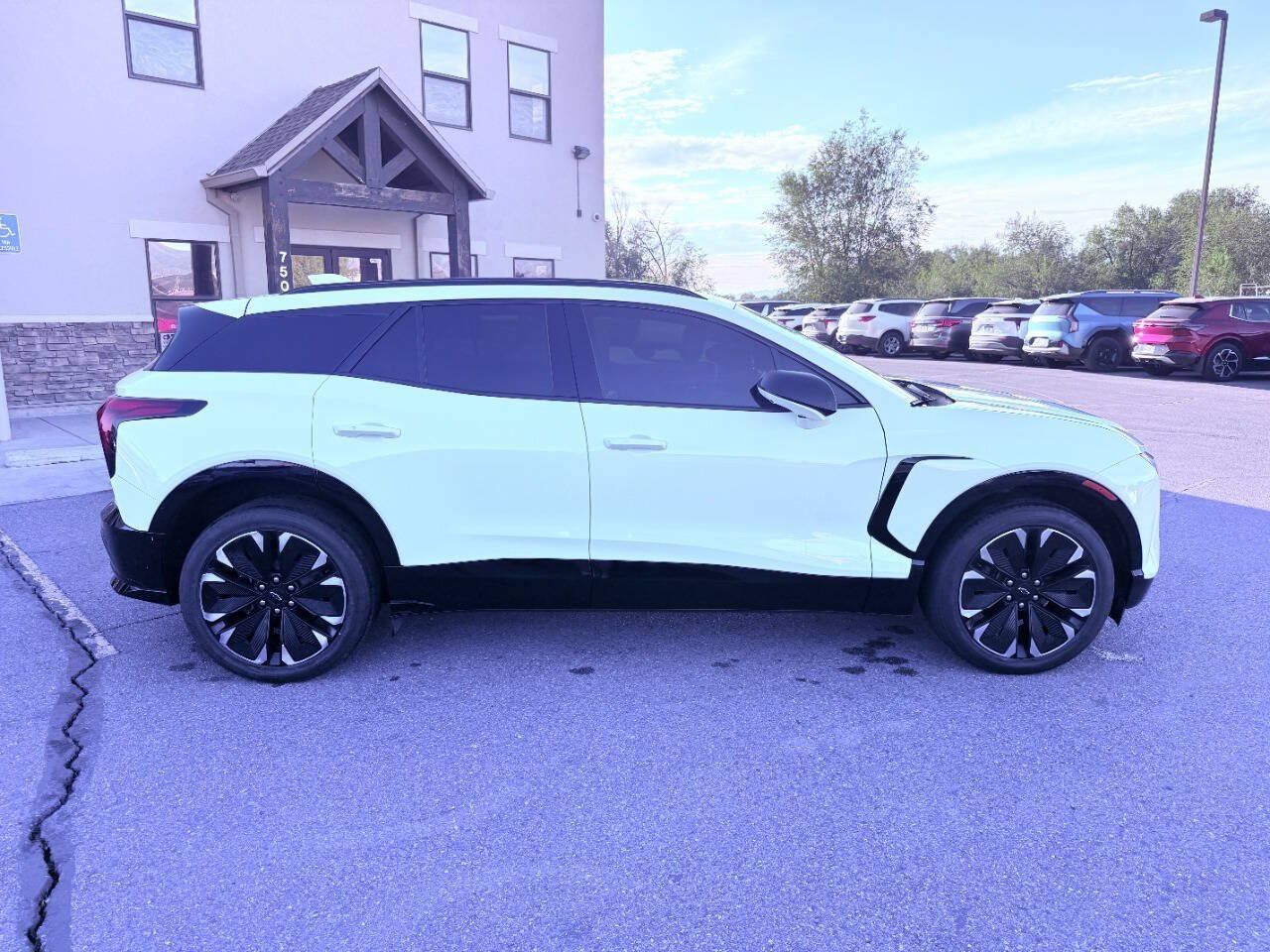 Used 2024 Chevrolet Blazer EV RS AWD/4WD image 9