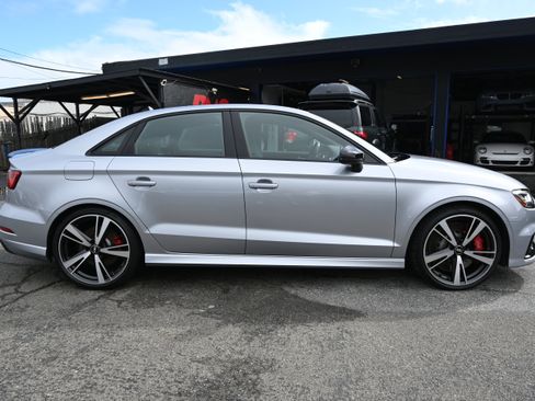 Used 2018 Audi RS 3 image 10