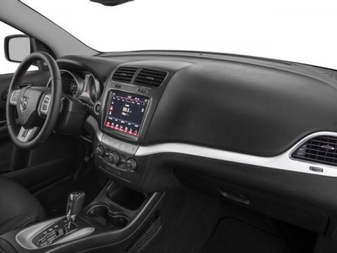 Used 2017 Dodge Journey GT image 19