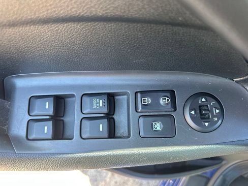 Used 2017 Kia Forte LX FWD image 9