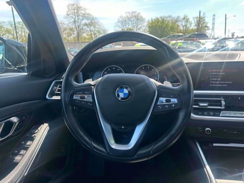 Used 2020 BMW 330i xDrive Sedan w/ Convenience Package AWD/4WD image 13