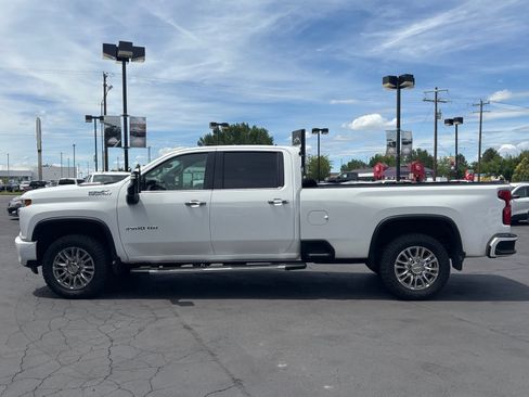 Used 2022 Chevrolet Silverado 3500 High Country w/ LPO, Hitch Package AWD/4WD image 3