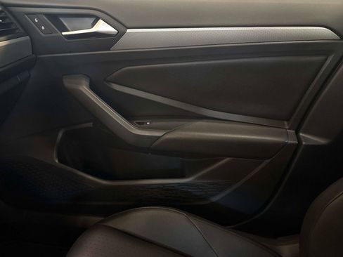 Used 2020 Volkswagen Jetta SE image 22