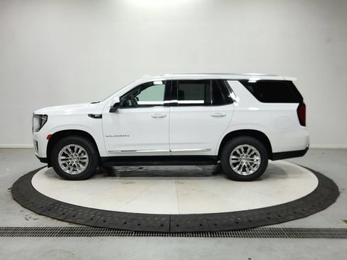Used 2024 GMC Yukon SLT RWD image 5