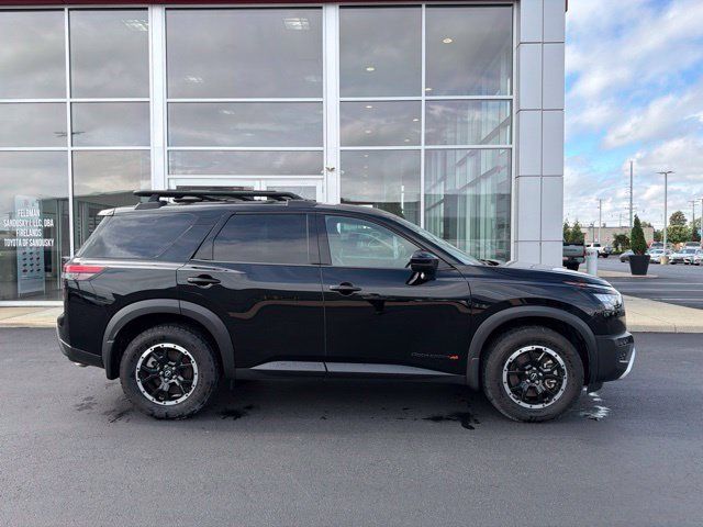 Used 2025 Nissan Pathfinder Rock Creek AWD/4WD image 8