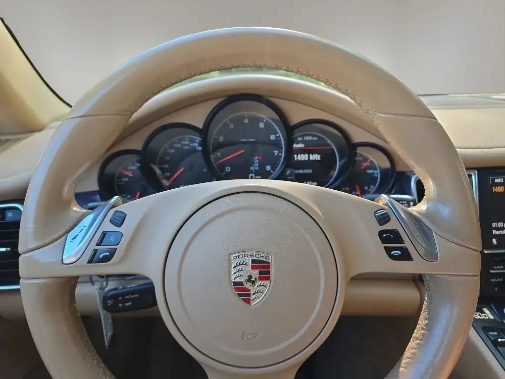 Used 2011 Porsche Panamera 4 AWD/4WD image 15