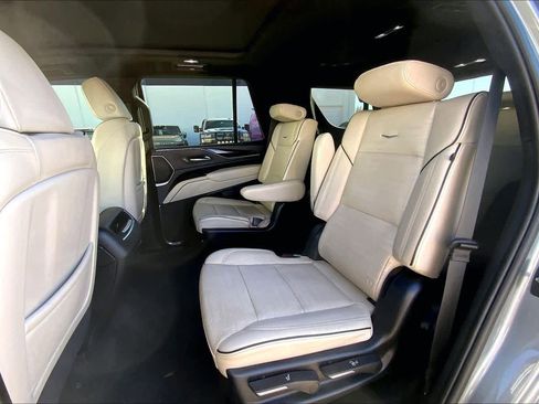 Used 2023 Cadillac Escalade Sport image 19