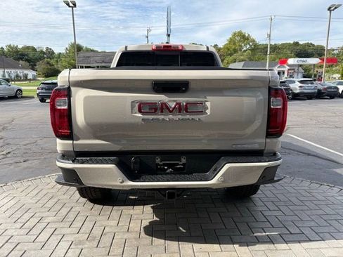 New 2026 GMC Canyon Elevation w/ Convenience Package image 8