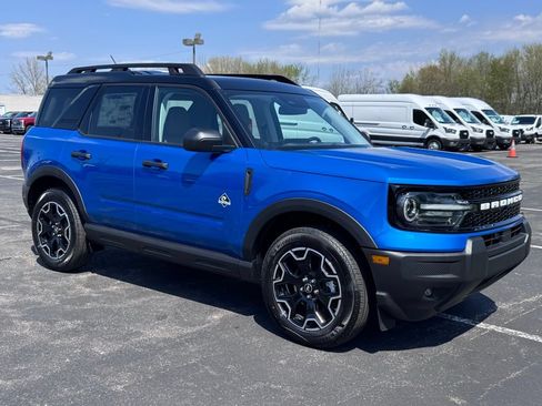 New 2026 Ford Bronco Sport Outer Banks AWD/4WD image 6