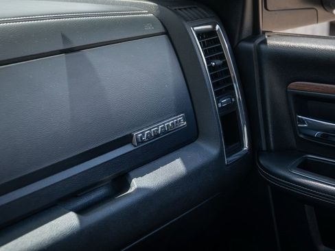 Used 2018 RAM 2500 Laramie w/ Convenience Group image 25