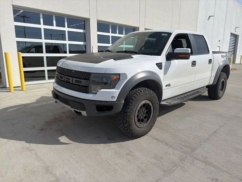 Used 2014 Ford F150 Raptor w/ Equipment Group 801A Luxury image 7